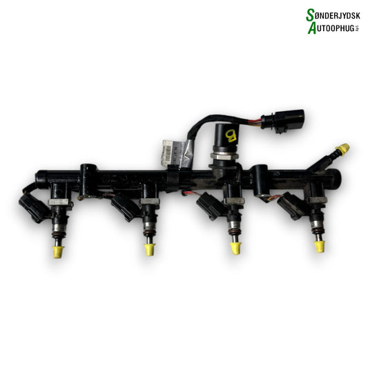 VW Golf 7 AU Rail Bro Med OEM Nr. 06L906031A Fra VW Ophugger