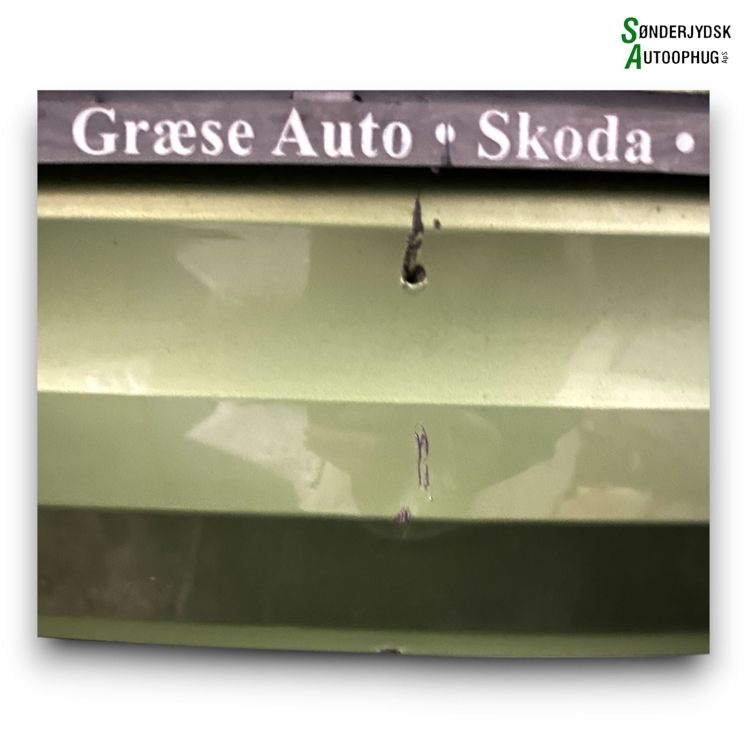Skoda Citigo Bagkofanger Med OEM Nr. 1ST807421D Fra Skoda Ophugger