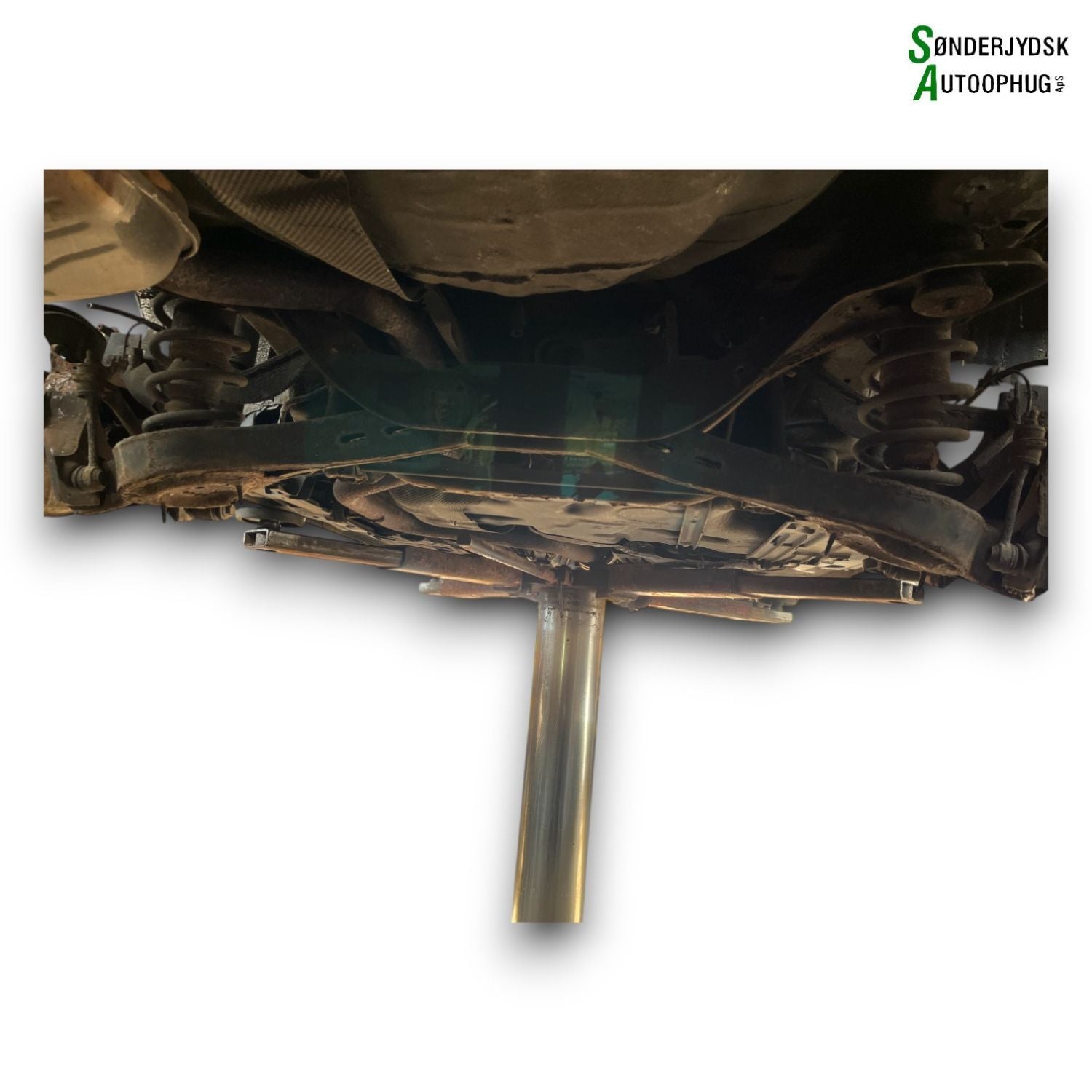 Ford Mondeo 4 Bagbro  Med OEM Nr. 1691824 Fra Ford Ophugger