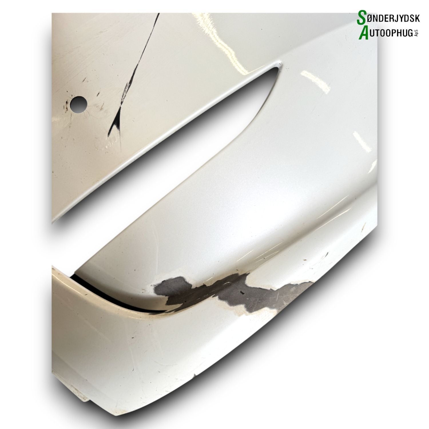 Tesla Model Y Forkofanger Med OEM Nr. 1493736S0B Fra Tesla Ophugger