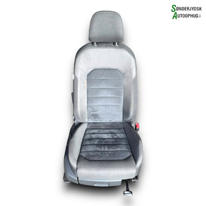 VW Golf 7 AU Indtræk - Kabine Med OEM Nr. 5G4881805DBNHI Fra VW Ophugger