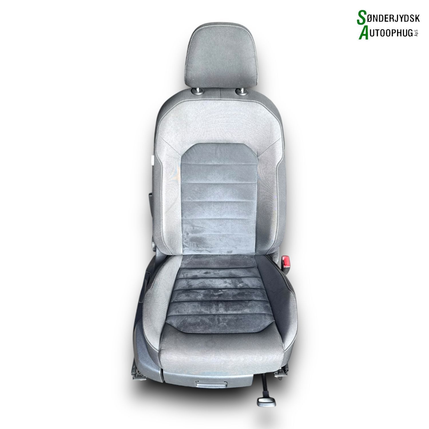 VW Golf 7 AU Indtræk - Kabine Med OEM Nr. 5G0885081E Fra VW Ophugger