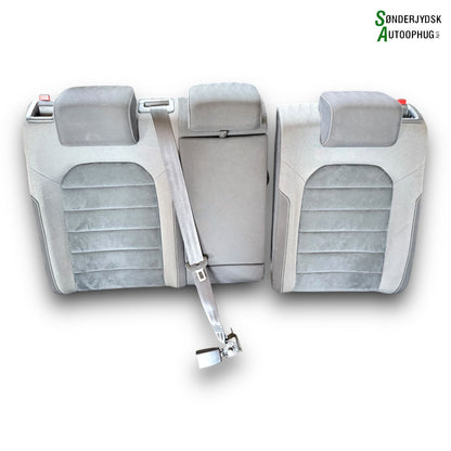 VW Golf 7 AU Indtræk - Kabine Med OEM Nr. 5G0885806KL Fra VW Ophugger