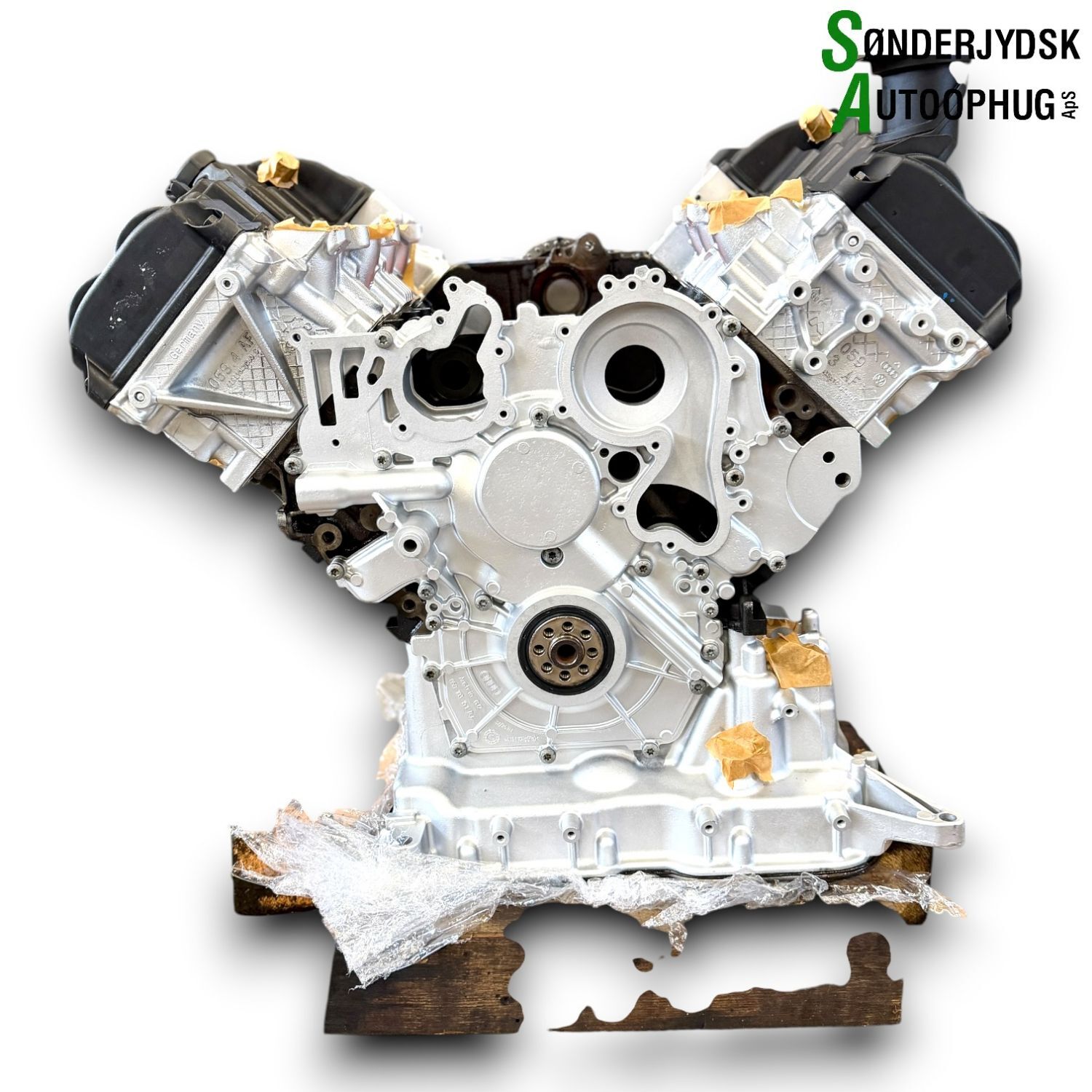 Audi Q7 Motor Med OEM Nr. 059100036NX Fra Audi Ophugger