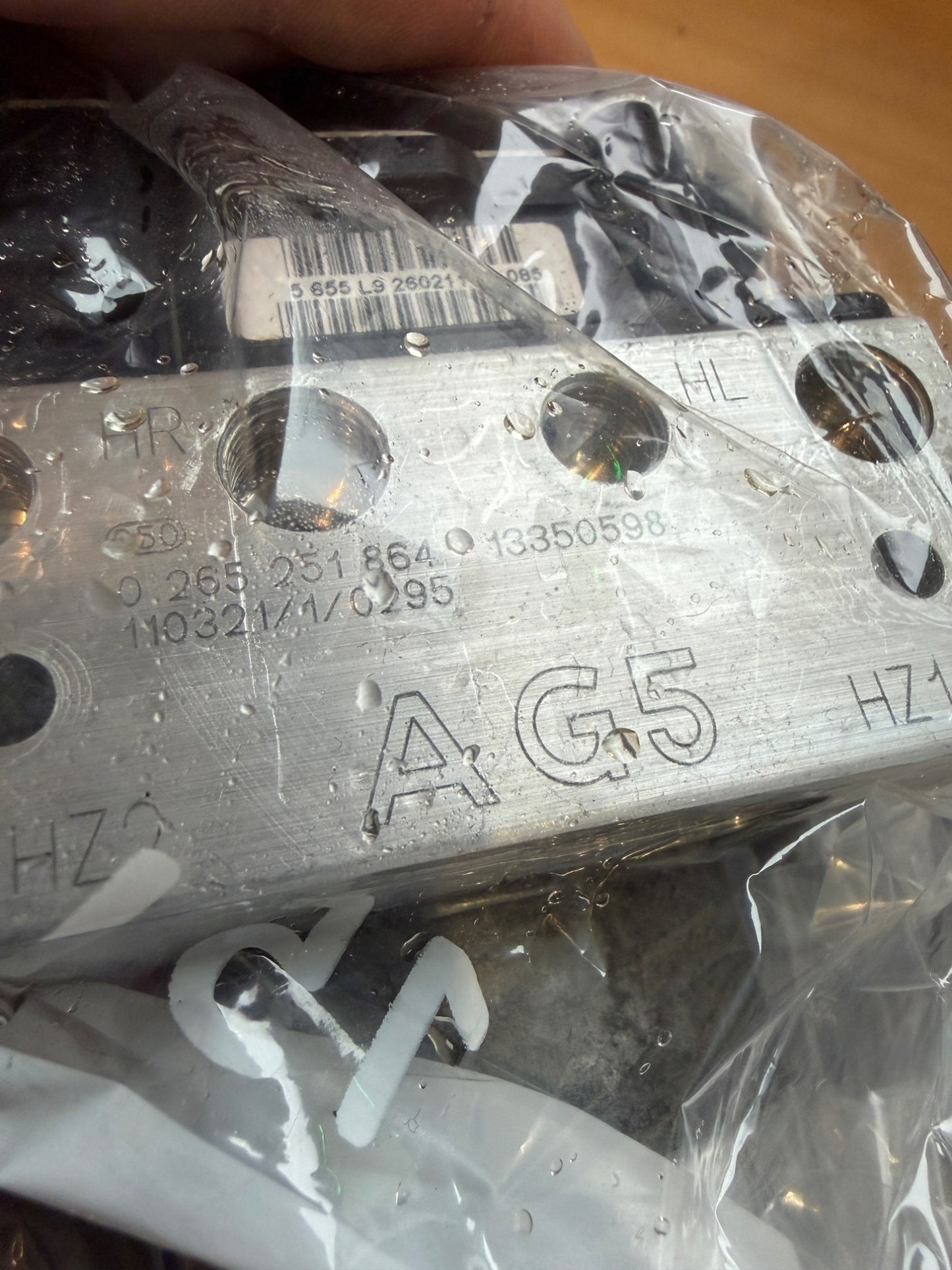 Opel Corsa D ABS Pumpe Med OEM Nr. AG5 Fra Opel Ophugger