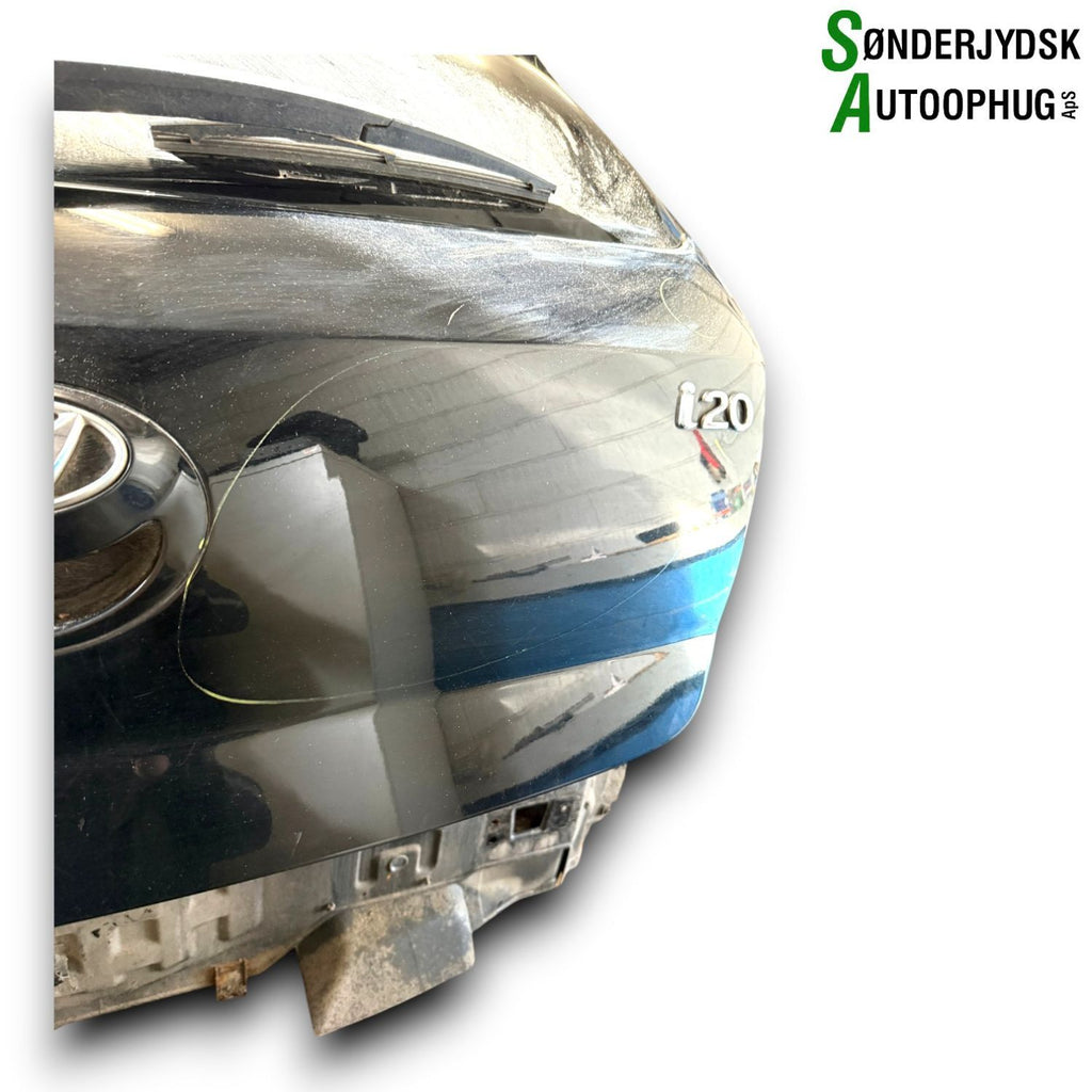 Hyundai I20 Nl Bagklap Med OEM Nr. 737004P560 Fra Hyundai Ophugger