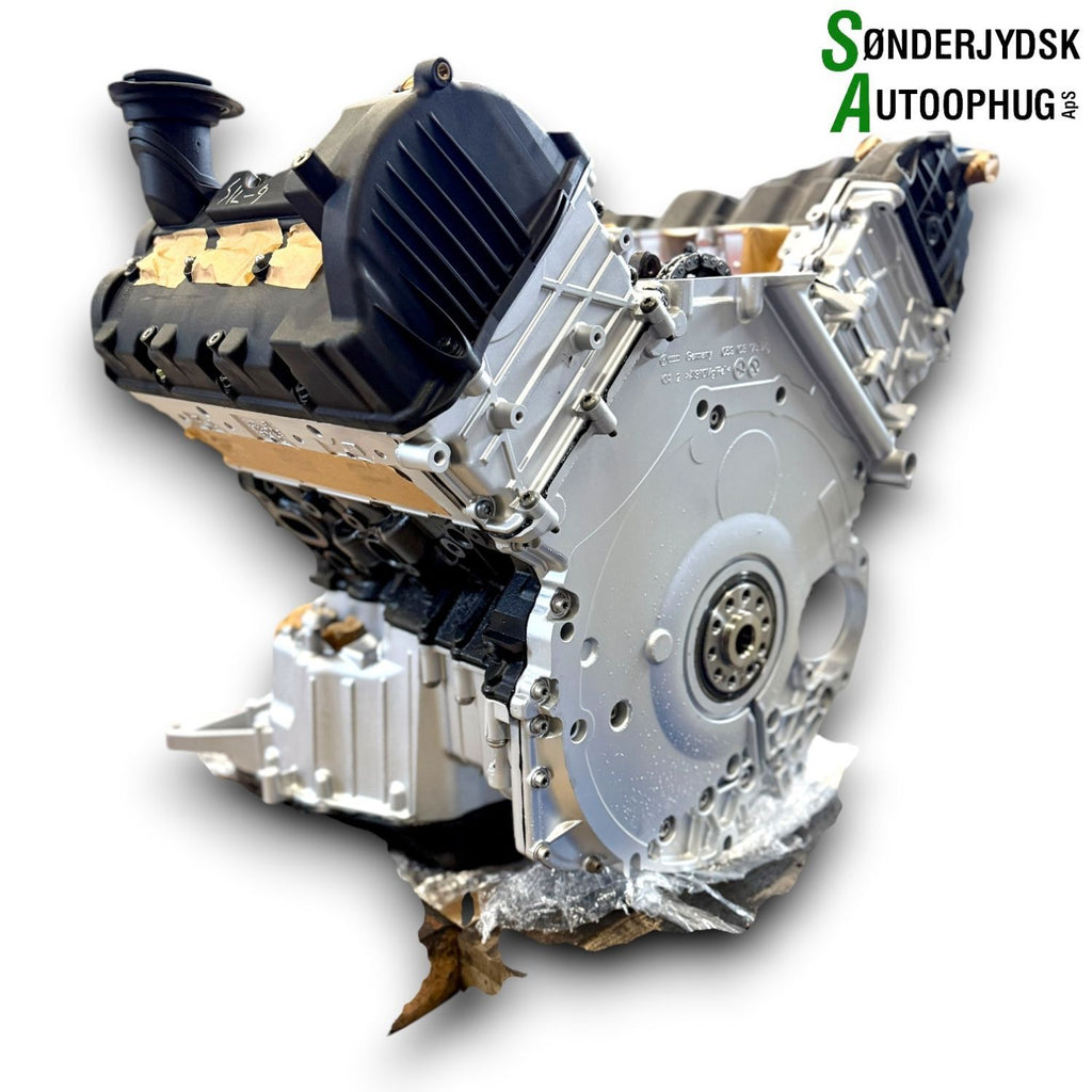 Audi Q7 Motor Med OEM Nr. CRTC Fra Audi Ophugger