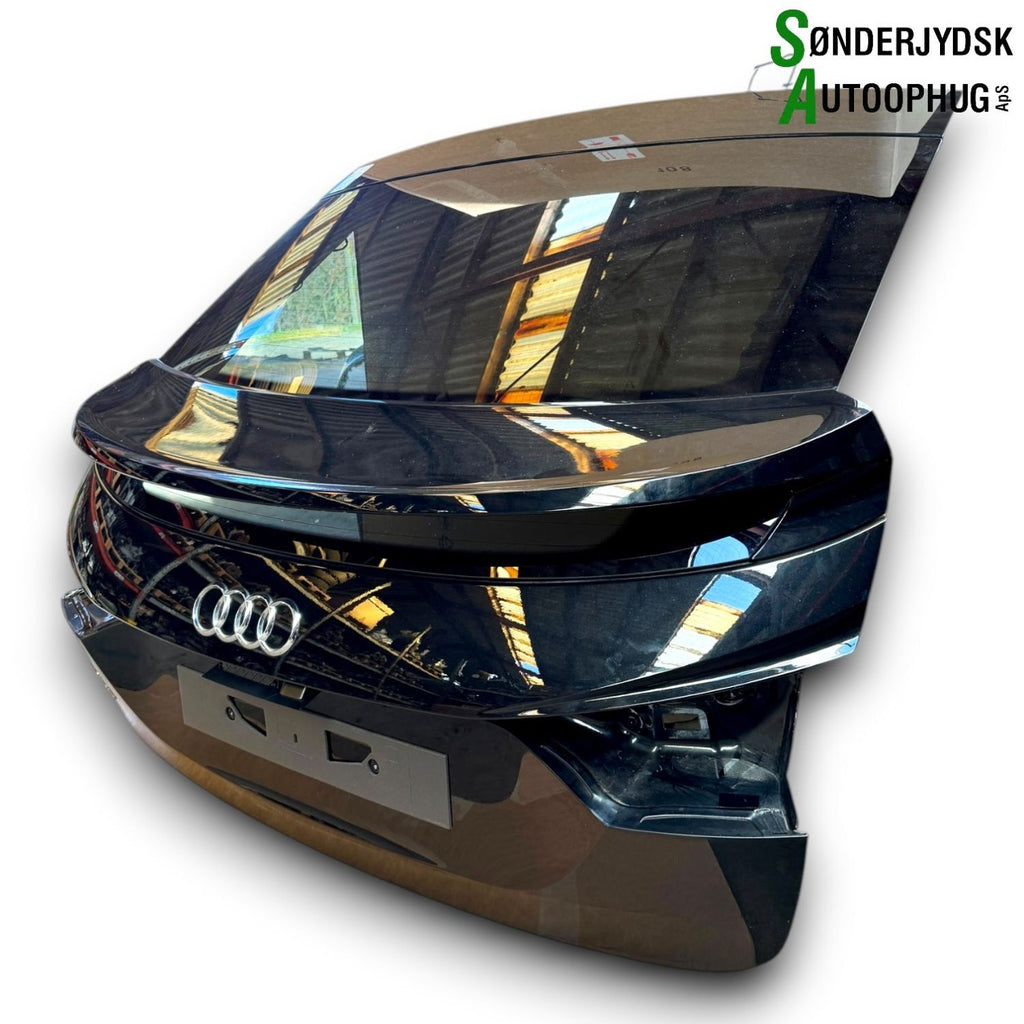 Audi Q4 E-Tron Bagklap Med OEM Nr. 89E827025B Fra Audi Ophugger