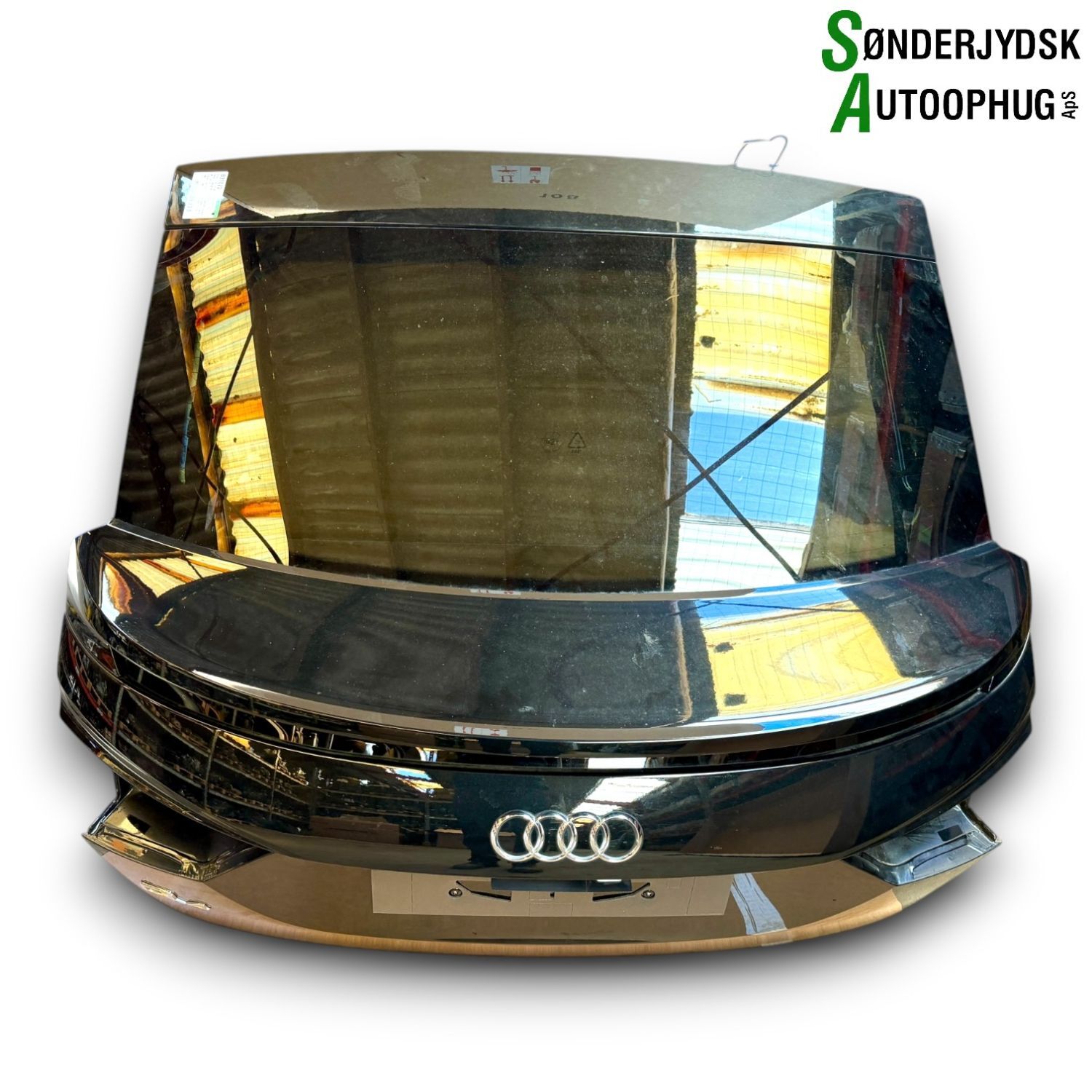 Audi Q4 E-Tron Bagklap Med OEM Nr. 89E827025B Fra Audi Ophugger