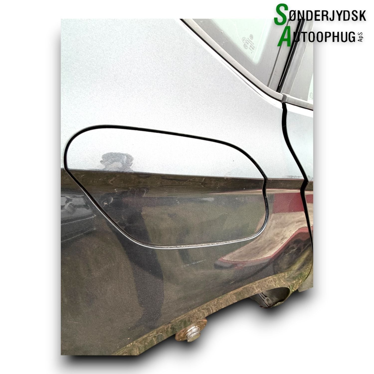 VW Golf Sportsvan Benzinklap / Tankklap Med OEM Nr. 510809909 Fra VW Ophugger
