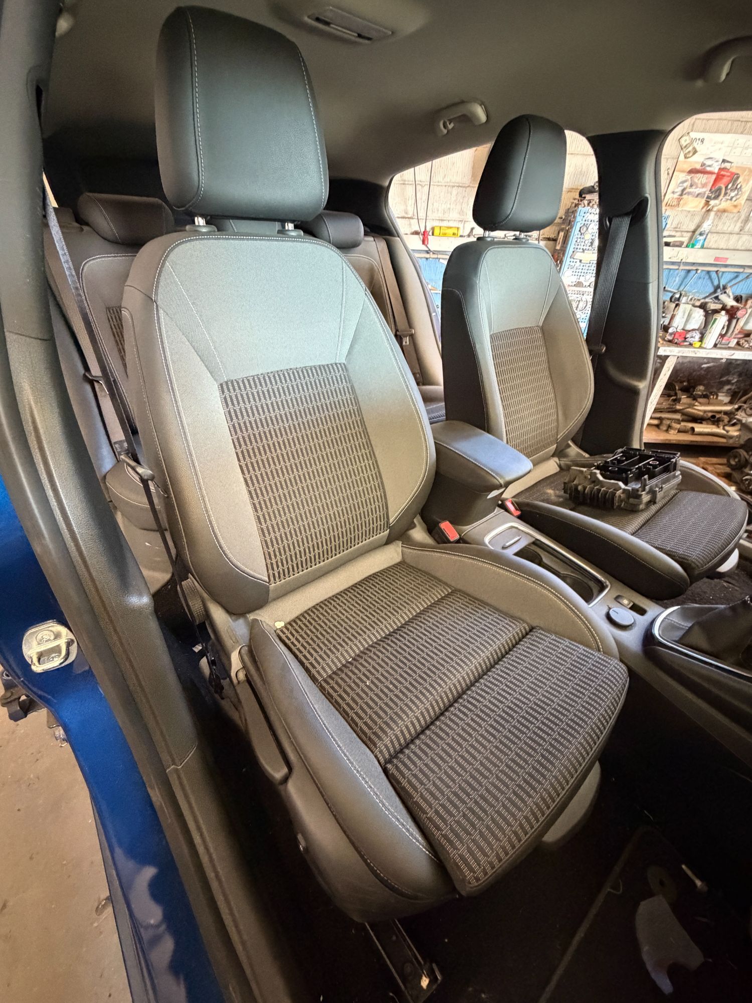 Opel Astra K Forsæde - Forstol Med OEM Nr. 39021492 Fra Opel Ophugger