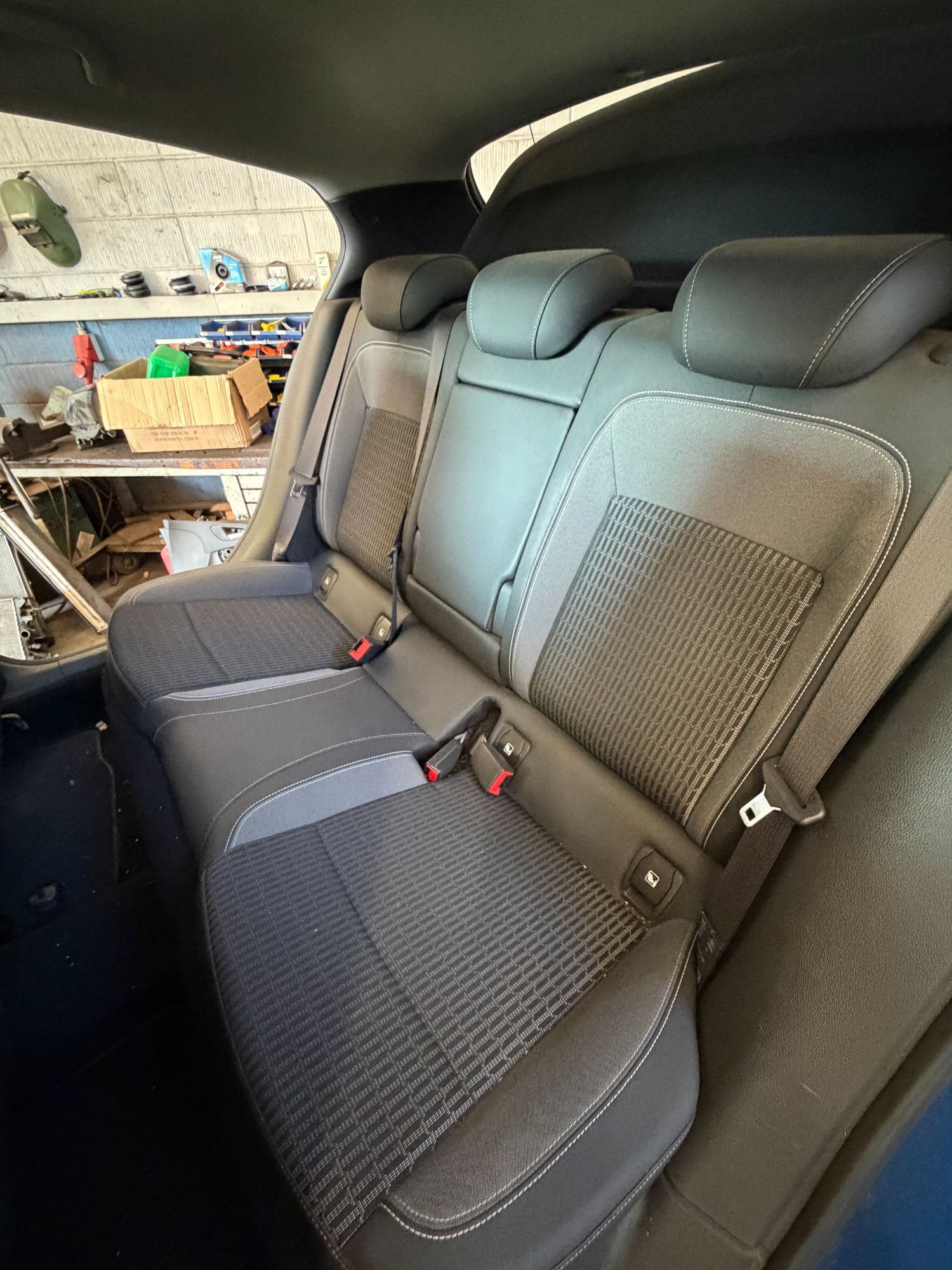 Opel Astra K Bagsæde  Med OEM Nr. 13508161 Fra Opel Ophugger