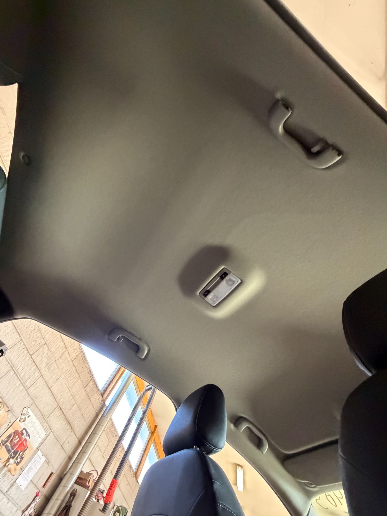Opel Astra K Håndtag Indvendig Med OEM Nr. 9072235 Fra Opel Ophugger