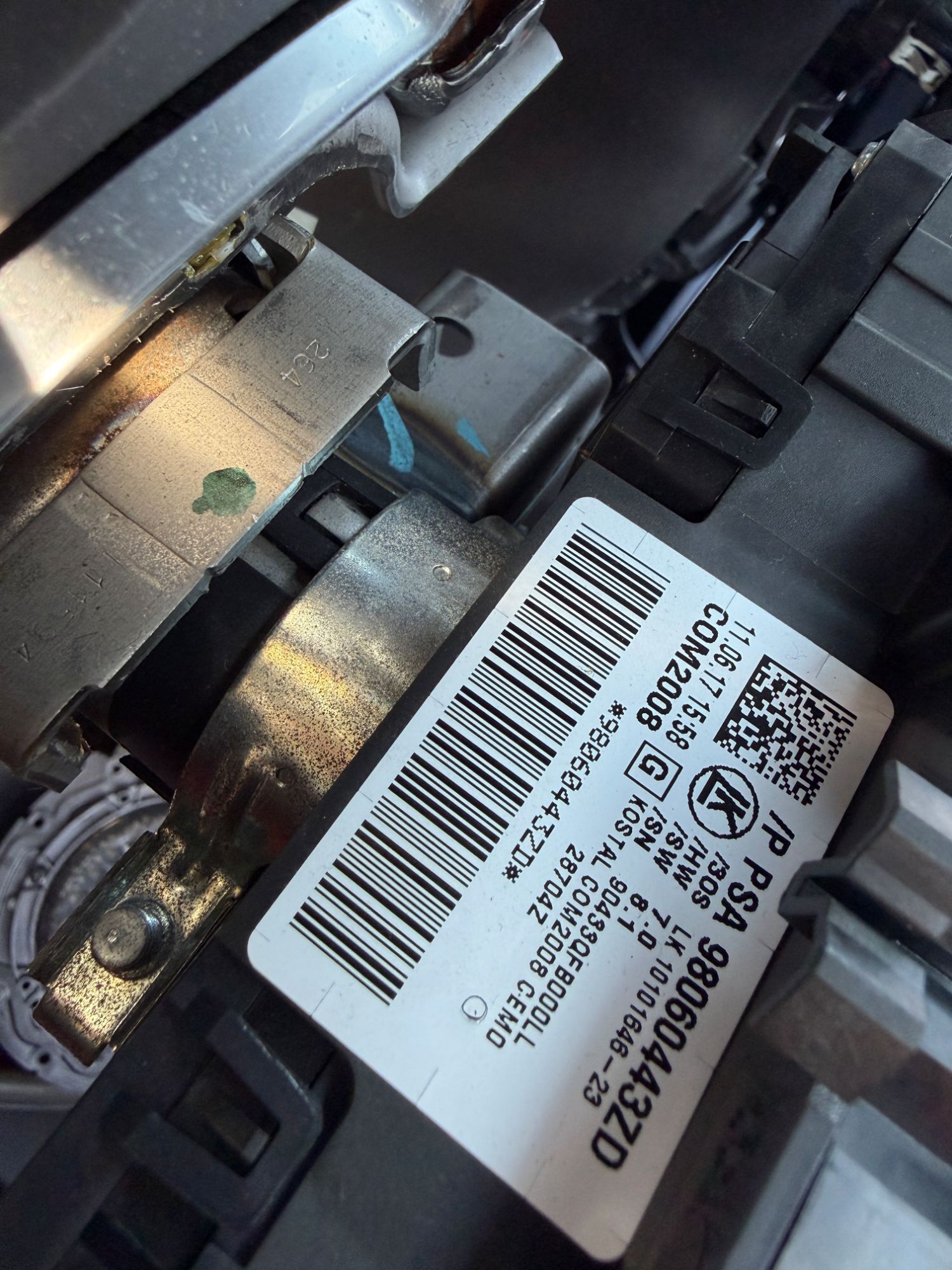 Citroen Ds3 Kontakt Combi Med OEM Nr. 98060443ZD Fra Citroen Ophugger