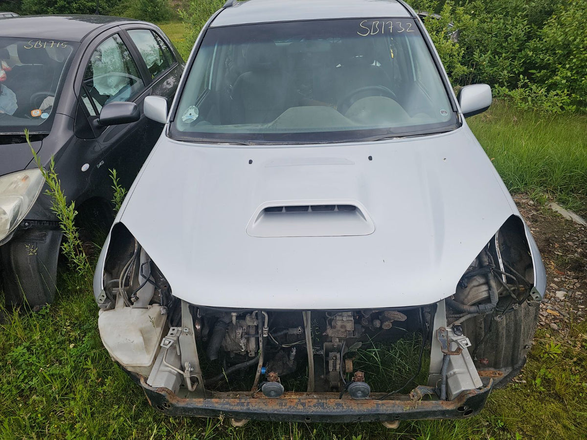 Toyota Rav 4 Fronthjelm Med OEM Nr. 5330142050 Fra Toyota Ophugger