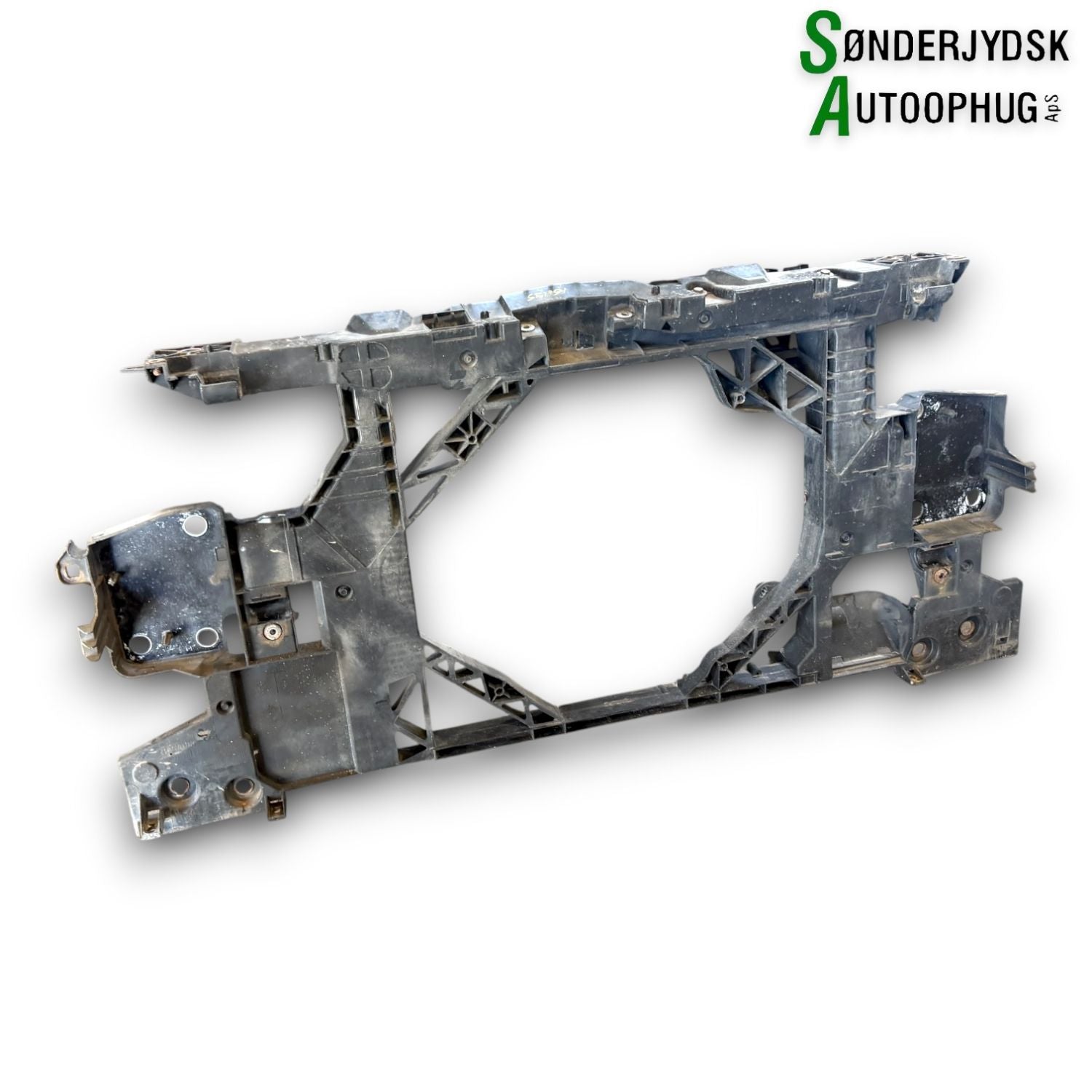 Renault Megane 3 Frontkasse Med OEM Nr. 625541387R Fra Renault Ophugger