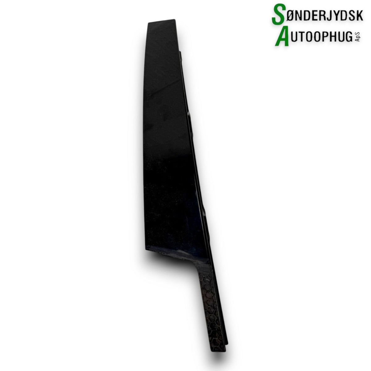Skoda Octavia Pynteliste Dør Med OEM Nr. 5E0837902B Fra Skoda Ophugger