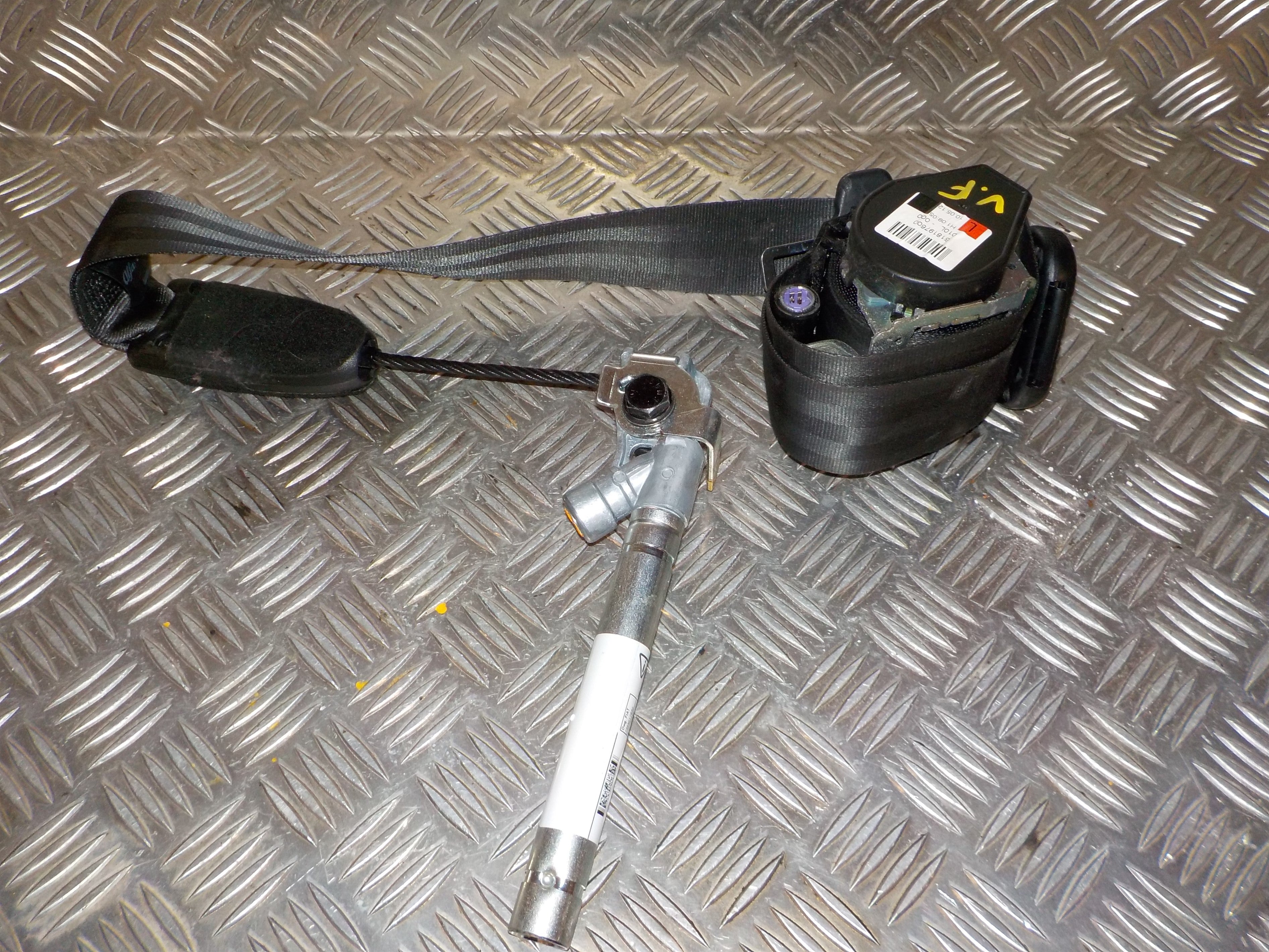 Fiat Punto Evo Sikkerhedsseler For Med OEM Nr. 735501771 Fra Fiat Ophugger