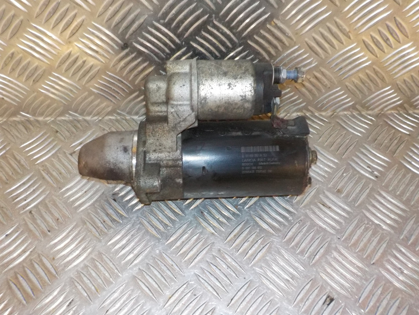 Fiat Punto Evo Starter Med OEM Nr. 51810307 Fra Fiat Ophugger