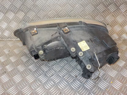 VW Caddy 2K Forlygte Med OEM Nr. 2k0941006b Fra VW Ophugger