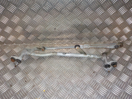 VW Caddy 2K Viskertræk Med OEM Nr. 2K1955601A Fra VW Ophugger