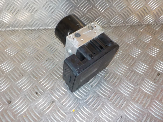 Peugeot 206+ Abs Pumpe Med OEM Nr. 4541V7 Fra Peugeot Ophugger