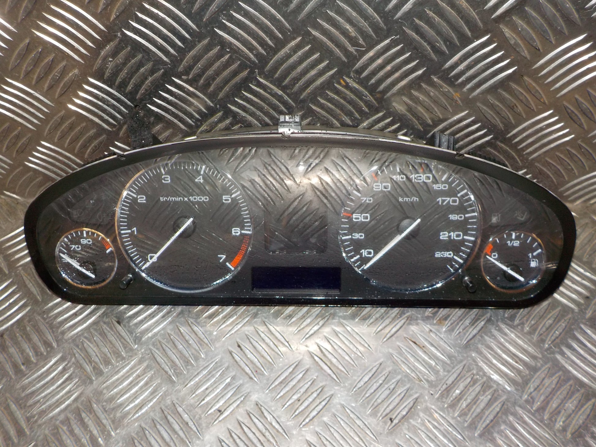 Peugeot 407 Speedometer - Instrument Med OEM Nr. 6106S9 Fra Peugeot Ophugger