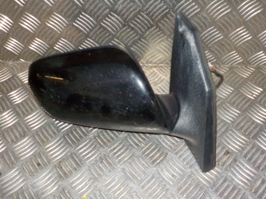 Toyota Corolla E12 Sidespejl Med OEM Nr. 8790102250 Fra Toyota Ophugger