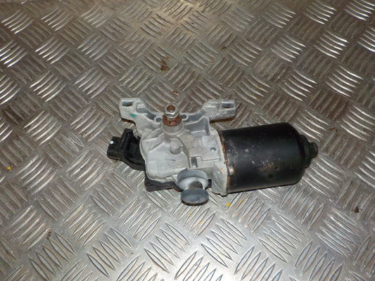 Toyota Corolla E12 Viskermotor Med OEM Nr. 8511002150 Fra Toyota Ophugger