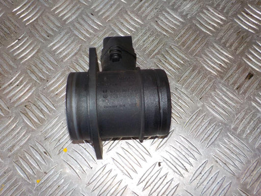 Skoda Octavia Luftmængdemåler Med OEM Nr. 038906461B Fra Skoda Ophugger