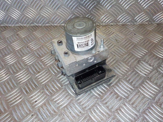 Peugeot Bipper Abs Pumpe Med OEM Nr. 4541SG Fra Peugeot Ophugger