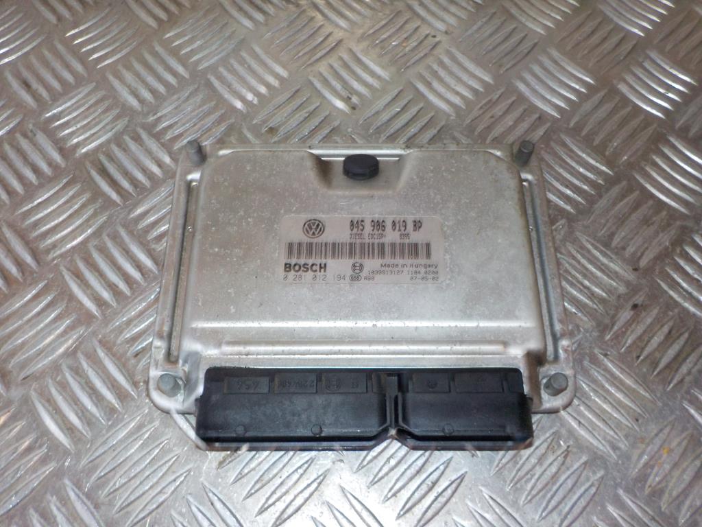 VW Polo 9N Motorstyring - Motorstyreboks - Injection Elboks Med OEM Nr. 045906019BP Fra VW Ophugger
