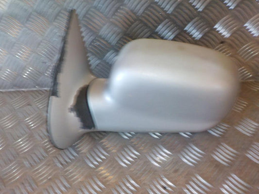 Hyundai Santa Fe Sidespejl Med OEM Nr. 8761026600 Fra Hyundai Ophugger