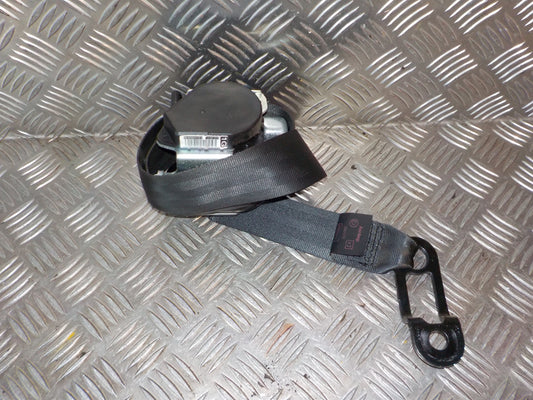 Peugeot 206+ Sikkerhedsseler For Med OEM Nr. 8974GT Fra Peugeot Ophugger