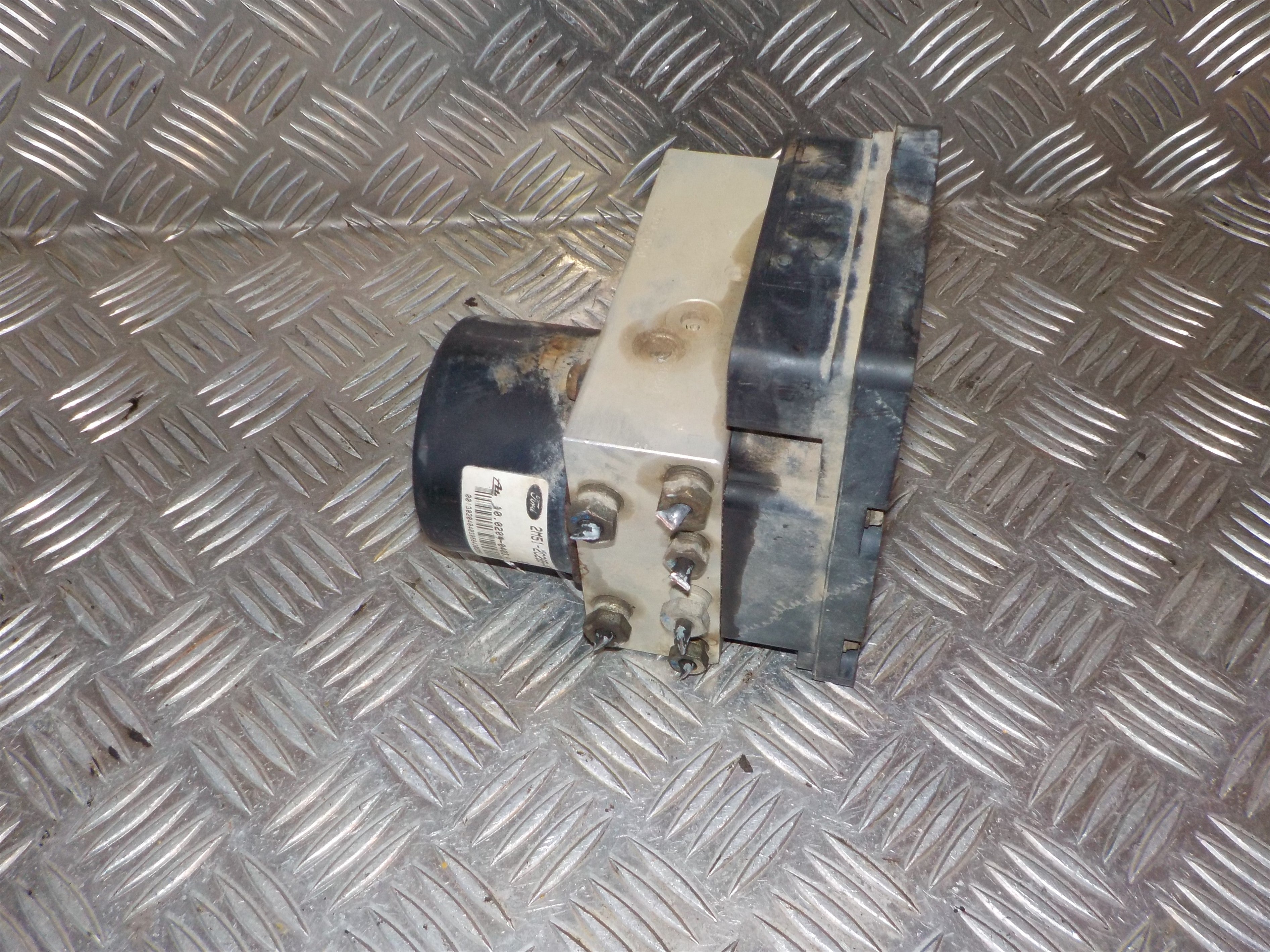 Ford Transit Connect ABS Pumpe Med OEM Nr. 1510720 Fra Ford Ophugger