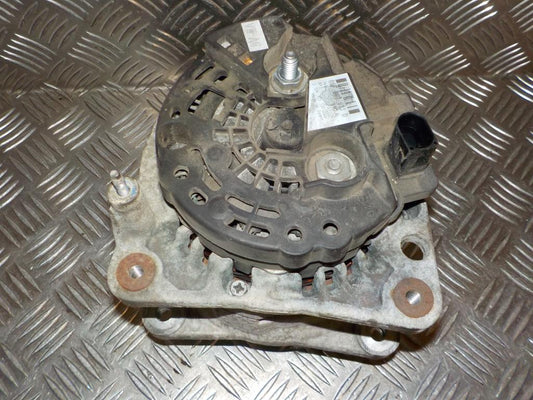 VW Caddy 2K Generator Med OEM Nr. 06f903023d Fra VW Ophugger