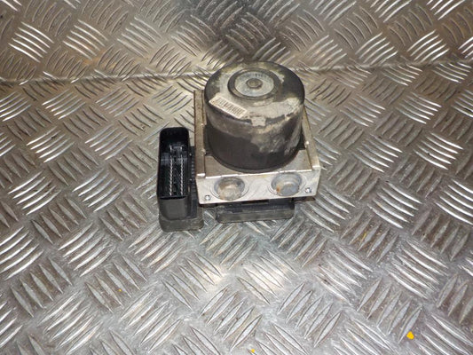VW Caddy 2K Abs Pumpe Med OEM Nr. 1k0907379p Fra VW Ophugger
