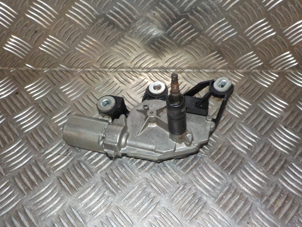 VW Caddy 2K Bagrudevisker Motor Med OEM Nr. 1t0955711 Fra VW Ophugger