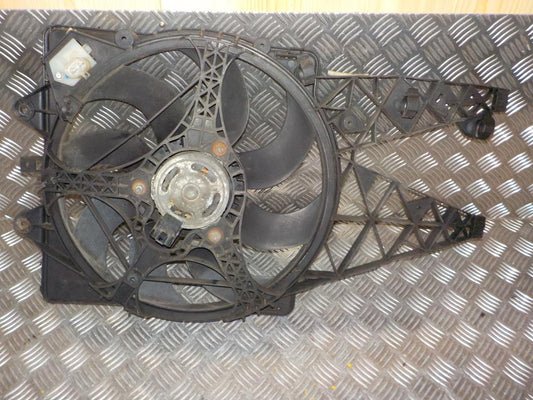 Alfa Romeo Mito Kølerblæser El Med OEM Nr. 00518373680 Fra Alfa Romeo Ophugger