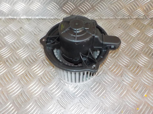 Hyundai I30 TM Varmeblæser Med OEM Nr. 971132L000	 Fra Hyundai Ophugger