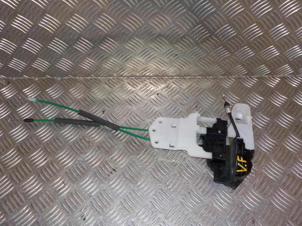 Hyundai I30 Tm Dørlås Med OEM Nr. 813102L020 Fra Hyundai Ophugger