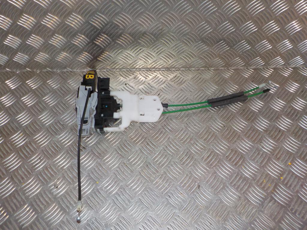 Hyundai I30 Tm Dørlås Med OEM Nr. 814102L000 Fra Hyundai Ophugger