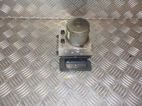 Hyundai I30 Tm ABS Pumpe Med OEM Nr. 589202L520 Fra Hyundai Ophugger