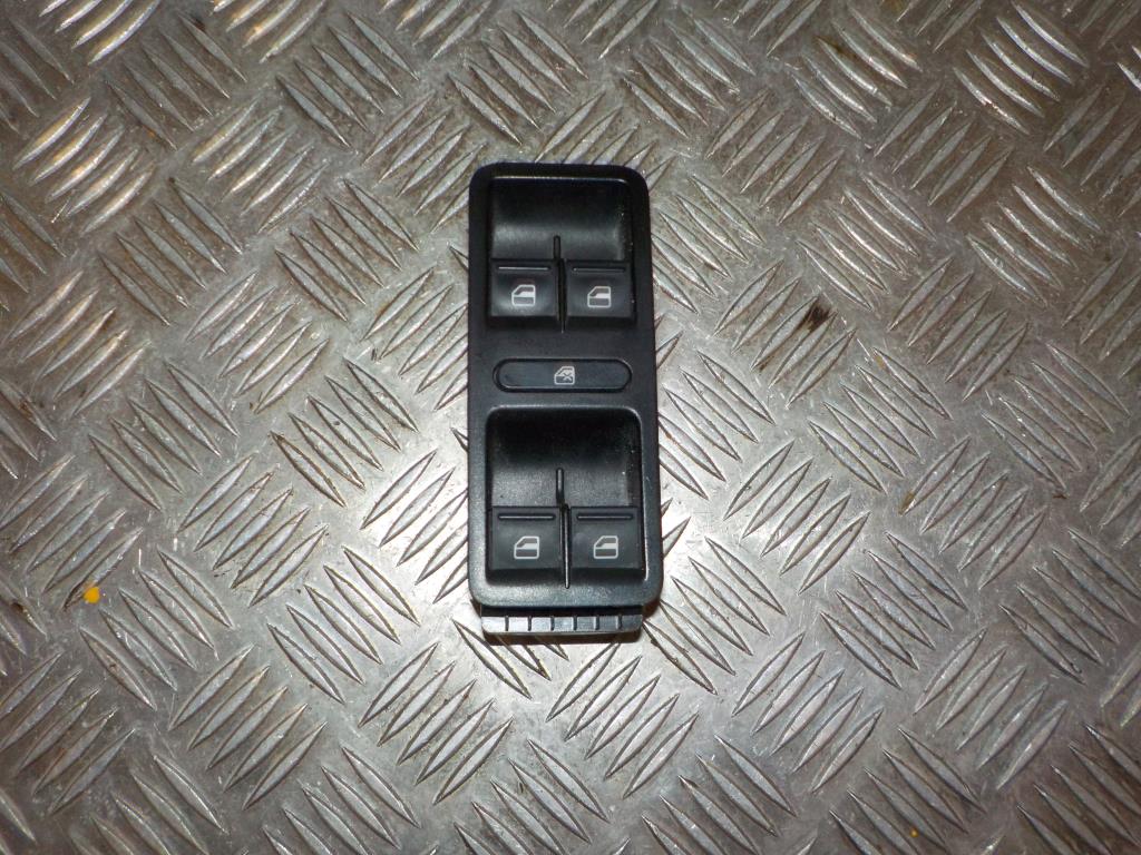 VW Polo 6R Kontakt Rudehejs Med OEM Nr. 1K4959857B Fra VW Ophugger