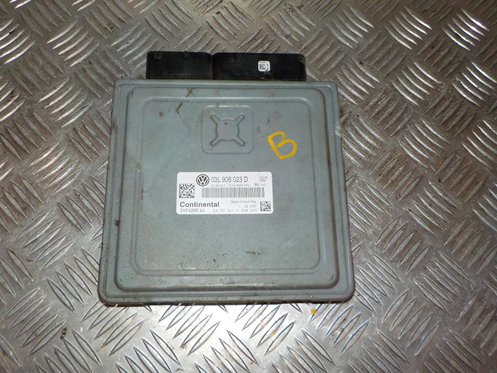 VW Polo 6R Motorstyring - Motorstyreboks - Injection Elboks Med OEM Nr. 03L906023D Fra VW Ophugger
