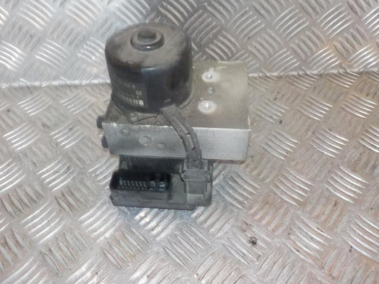 VW Bora 1J Abs Pumpe Med OEM Nr. 1J0698417A Fra VW Ophugger