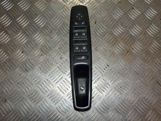 Renault Megane 3 Kontakt Rudehejs Med OEM Nr. 809610016R Fra Renault Ophugger