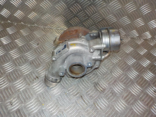 Renault Megane 3 Turbolader Med OEM Nr. 54389700002 Fra Renault Ophugger