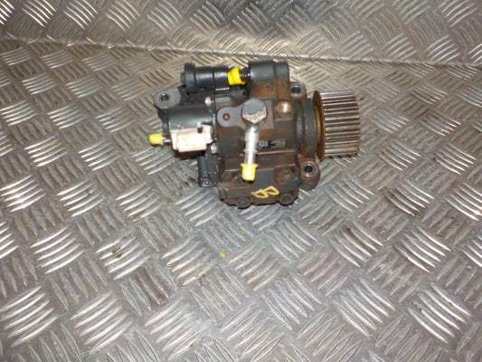 Renault Megane 3 Dieselpumpe Med OEM Nr. 8201100115 Fra Renault Ophugger
