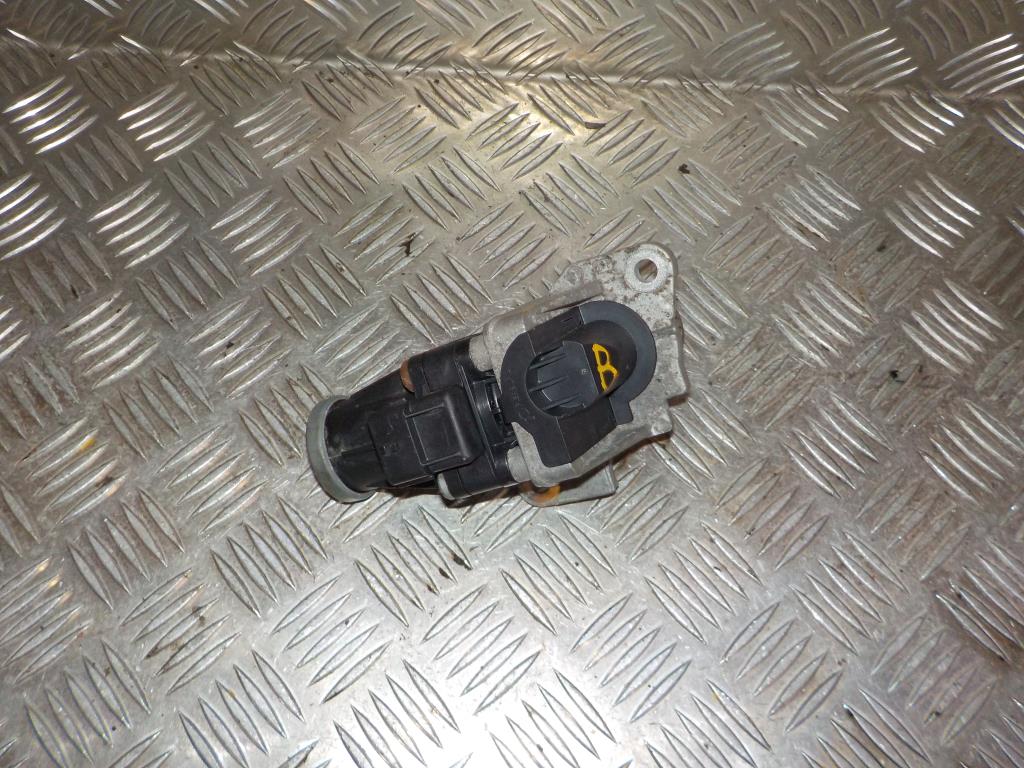 Renault Megane 3 Egr Ventil Med OEM Nr. 316220074 Fra Renault Ophugger